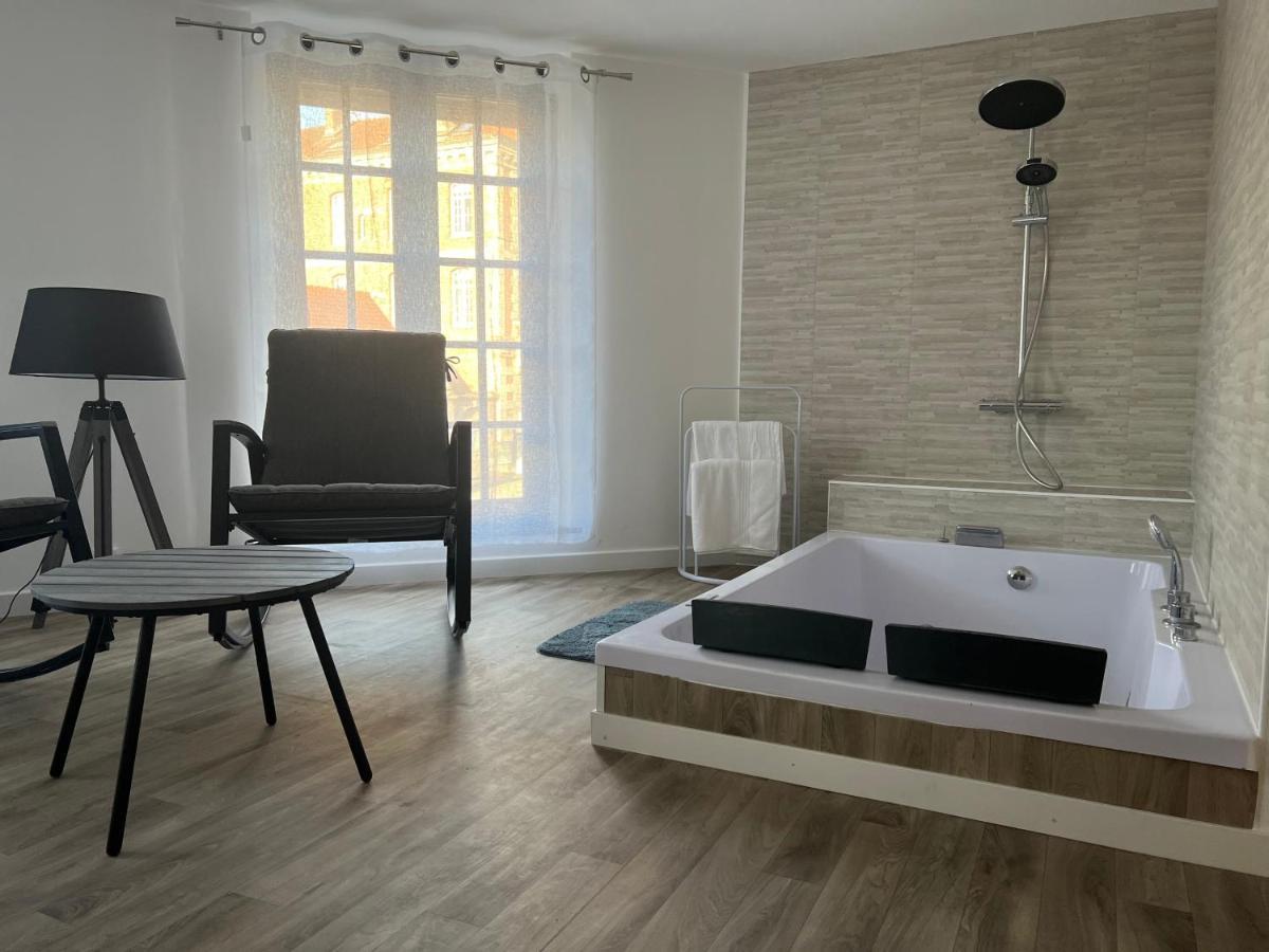 מלון אמיינס Magnifique Loft 35M2 Jacuzzi Rvb Night 1 מראה חיצוני תמונה